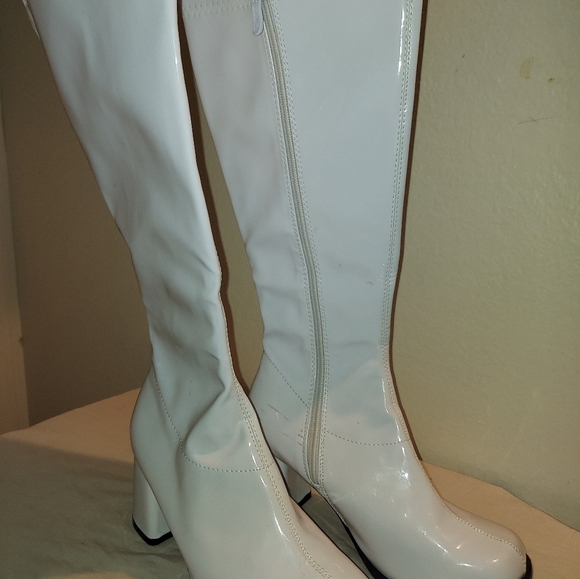 Ellie sexy go go boots color white size 10 😍 - Picture 12 of 15